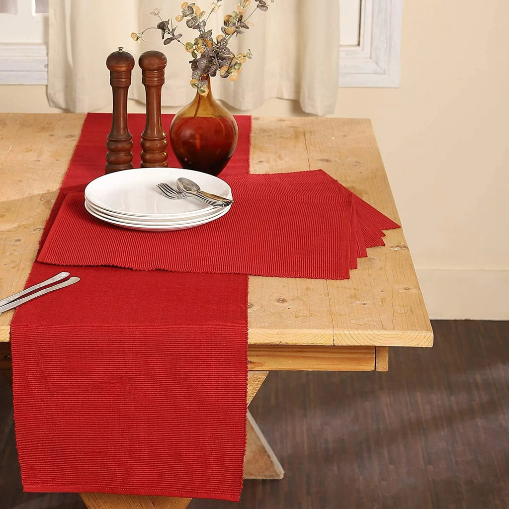 Christmas Table Runner-Ribbed Table